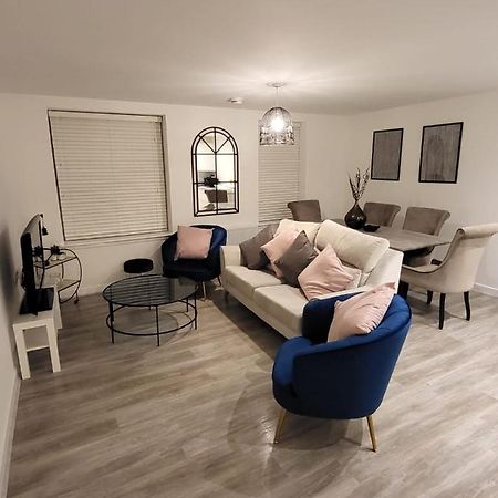 Gorgeous Apartment In The Town By Ap Management. Glasgow Exteriör bild
